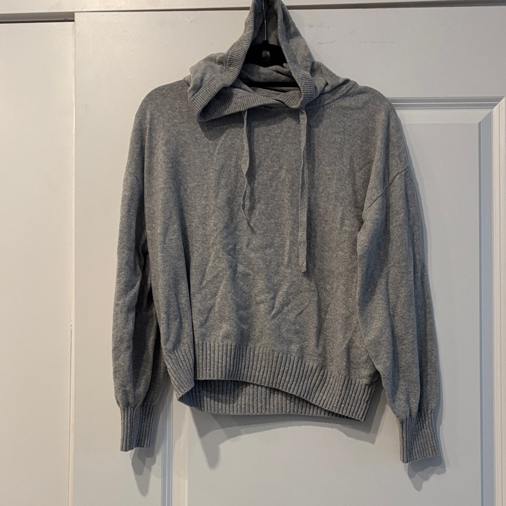 GAP Gray Women's Hooded Sweater sz LG